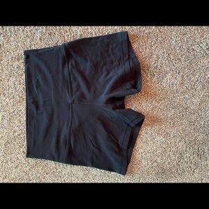 Lululemon 4inch Align Biker Short Size 6